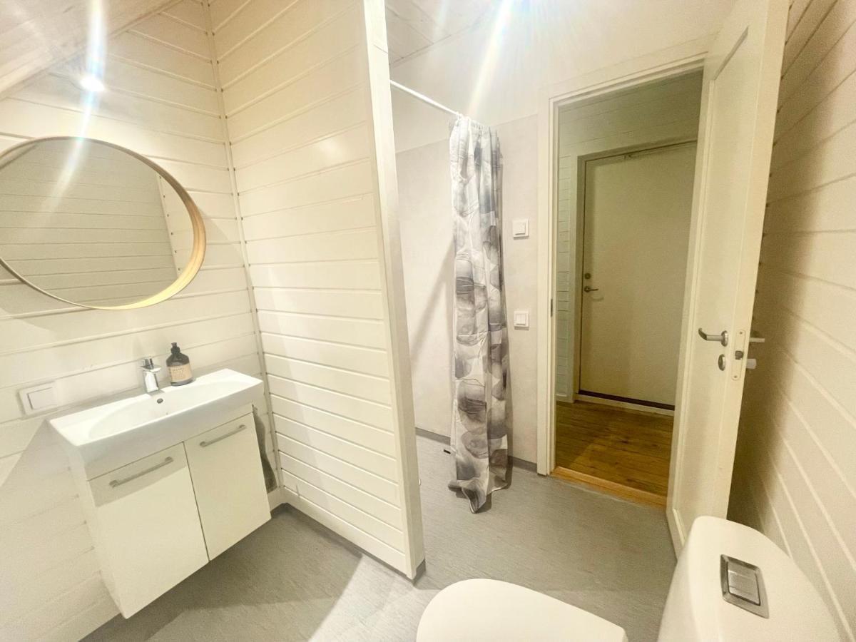 Ferienwohnung Laegenhet Foer Stoerre Saellskap Naera Gekas I Ullared Vessigebro Exterior foto