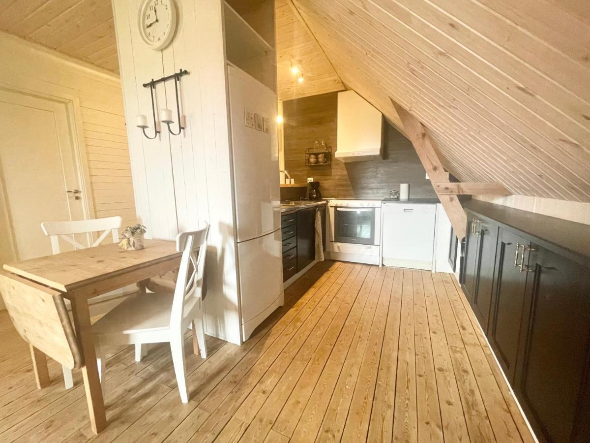 Ferienwohnung Laegenhet Foer Stoerre Saellskap Naera Gekas I Ullared Vessigebro Exterior foto